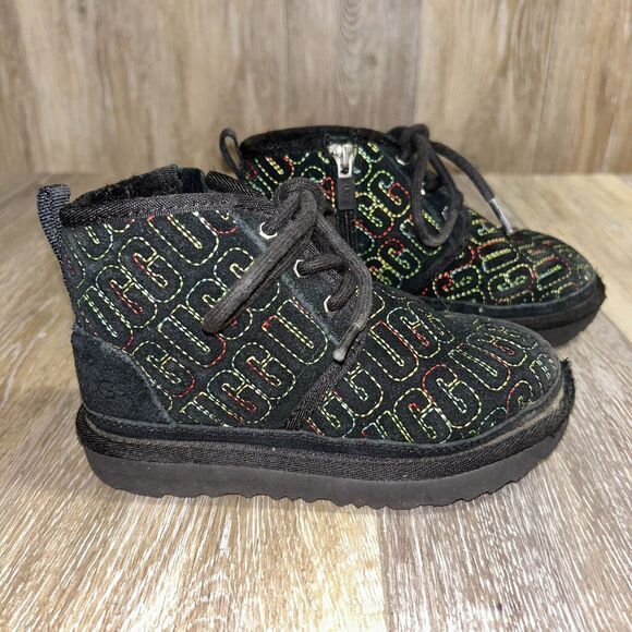 UGG Kids Youth Size 11 Neumel II Boots Shoes LV5 Black Colorful Stitch 1116170T - Picture 1 of 11